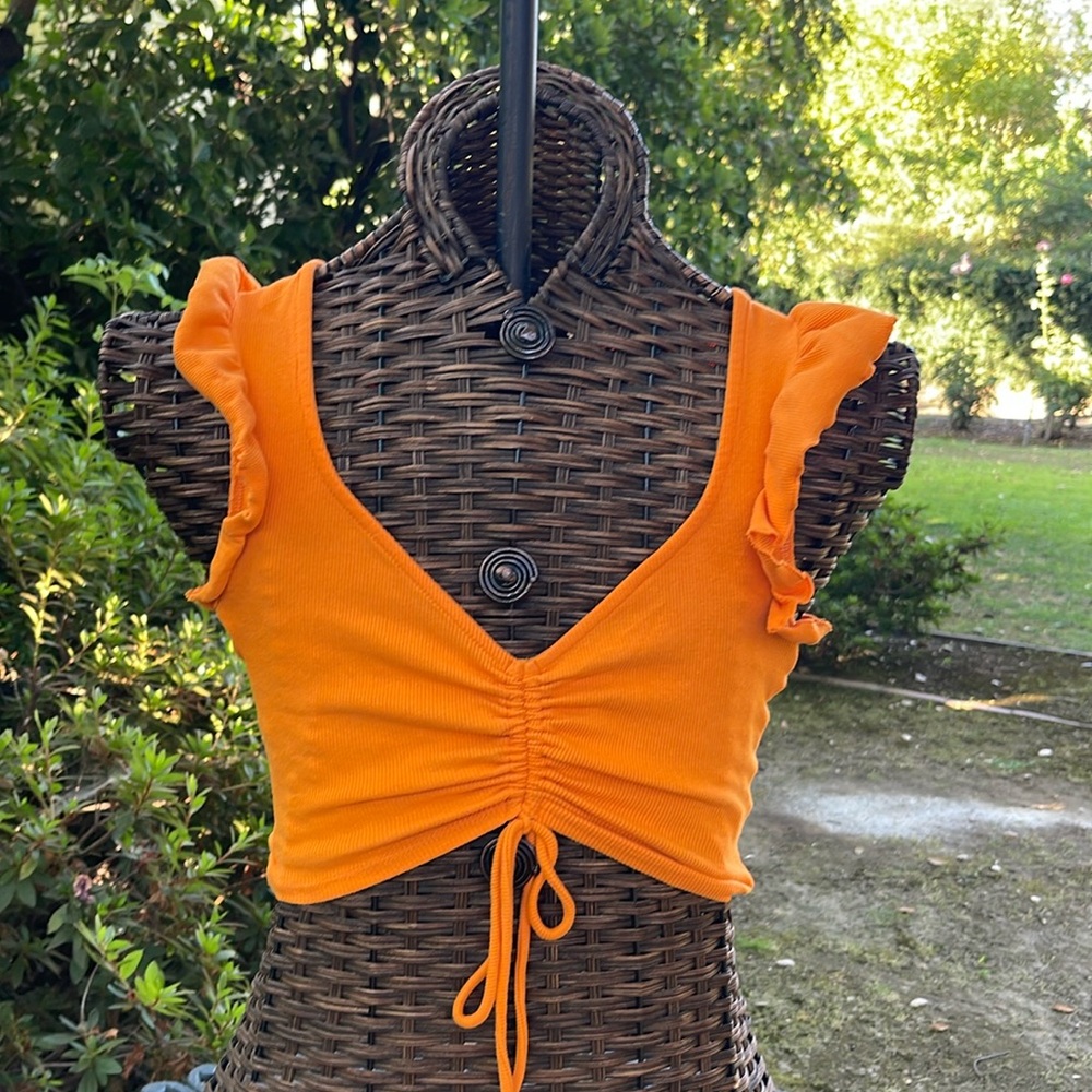 Zara Ruffled Crop Top - size S